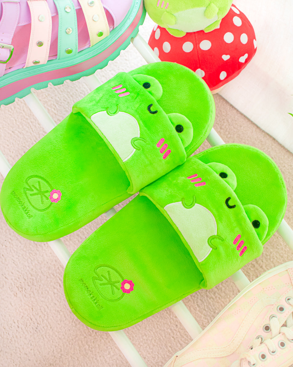 *PREORDER* Cute Albert The Frog Plush Slides - Momokakkoii