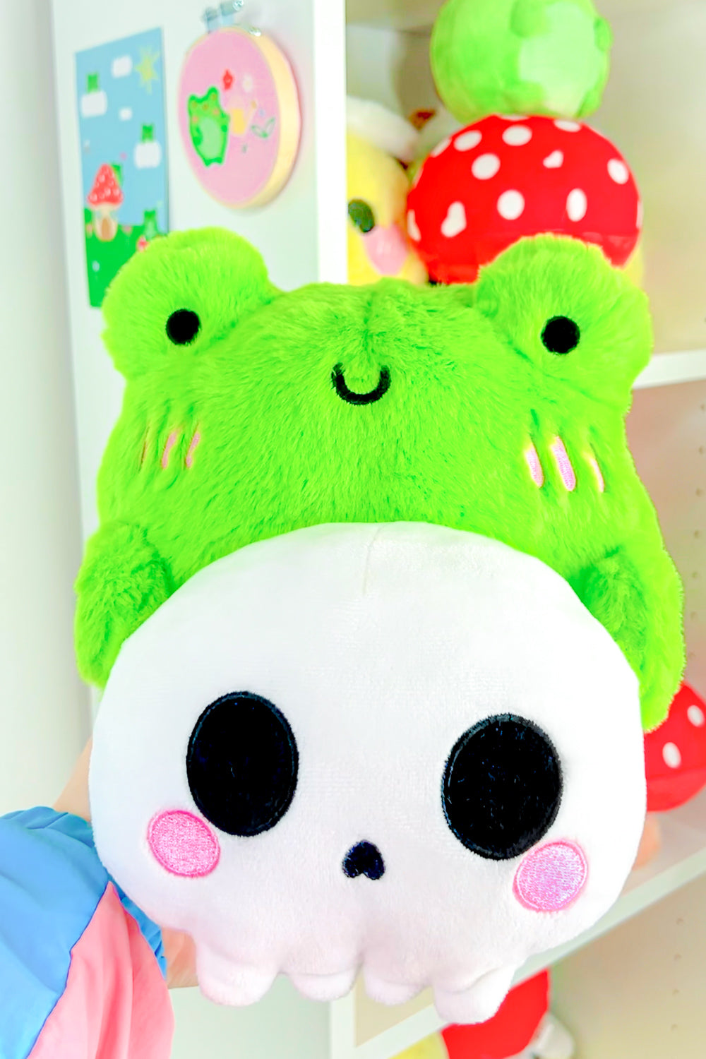 Skull Albert The Frog Plushie