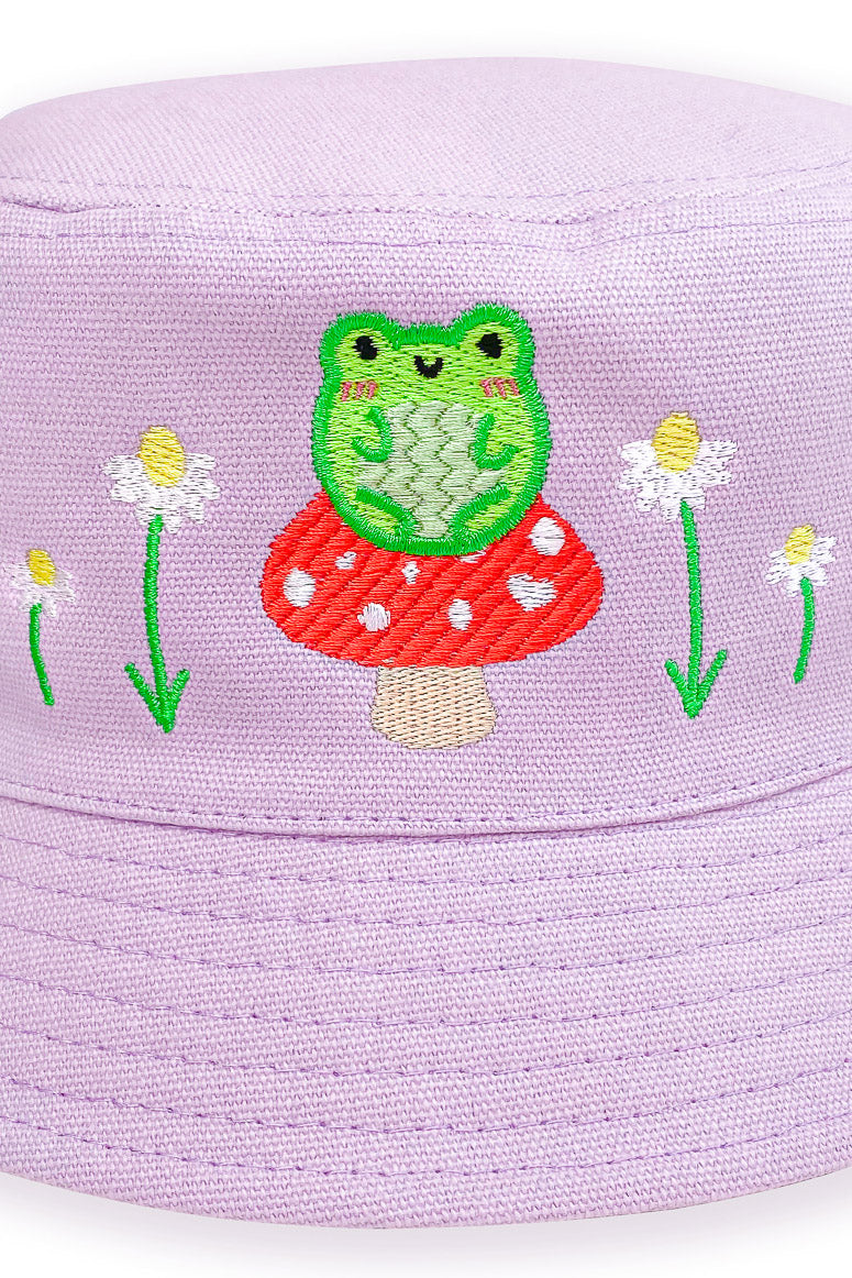 Albert the Frog & Mushroom Embroidered Bucket Hat - Momokakkoii