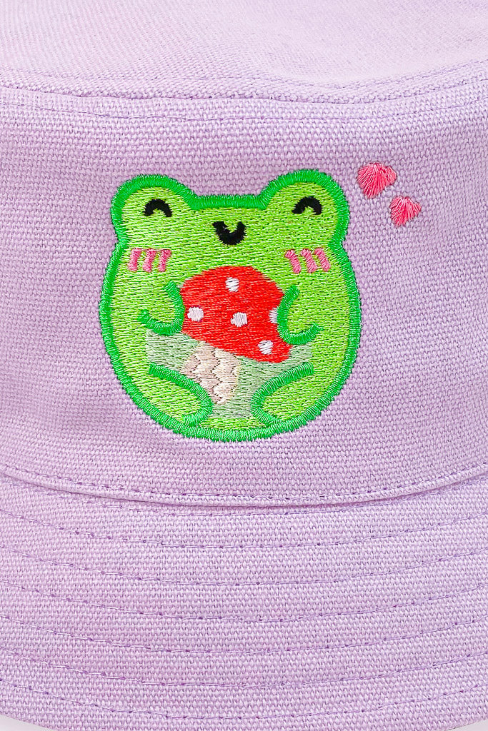 Frog Mushroom Hug Embroidered Bucket Hat - Momokakkoii