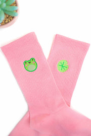 Froggy & Lily Pad Embroidered Socks - Momokakkoii